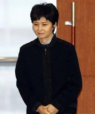 揭女艾的女间谍之路的简单介绍-第3张图片-文史 揭女艾的女间谍之路的简单介绍-第3张图片-文史