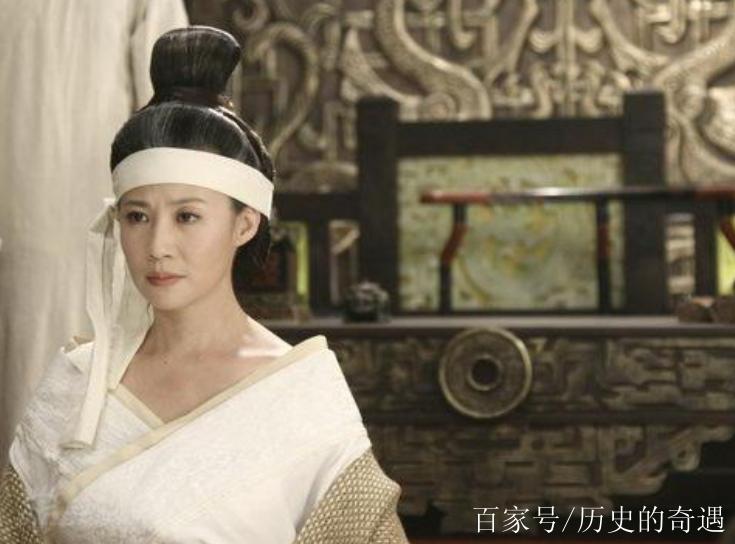 中国历史上第一个被废的皇后是谁（中国第一个皇后是谁?）