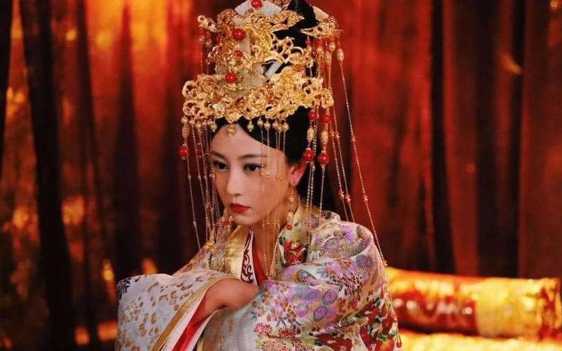 明朝万贵妃是怎么死的（明朝万贵妃复原图）