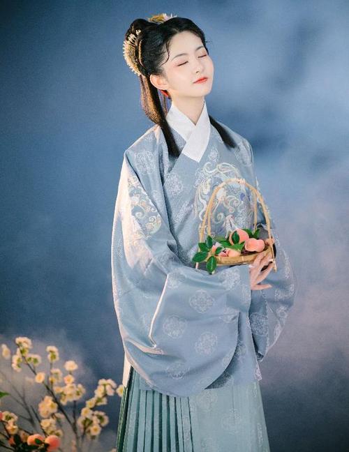 明朝服饰:明太祖传朱元璋传承汉服的特点,朱元璋衣冠复古诏-第4张图片-文史 明朝服饰:明太祖传朱元璋传承汉服的特点,朱元璋衣冠复古诏-第4张图片-文史