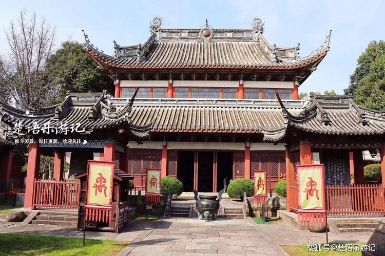 大禹陵有何的文化底蕴(大禹陵介绍导游词)-第3张图片-文史 大禹陵有何的文化底蕴(大禹陵介绍导游词)-第3张图片-文史