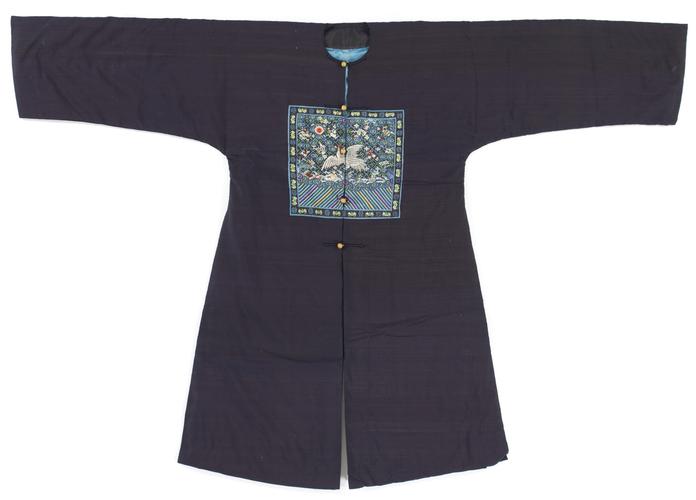 清朝服饰有什么特点,清朝的服装特点是什么?-第3张图片-文史 清朝服饰有什么特点,清朝的服装特点是什么?-第3张图片-文史