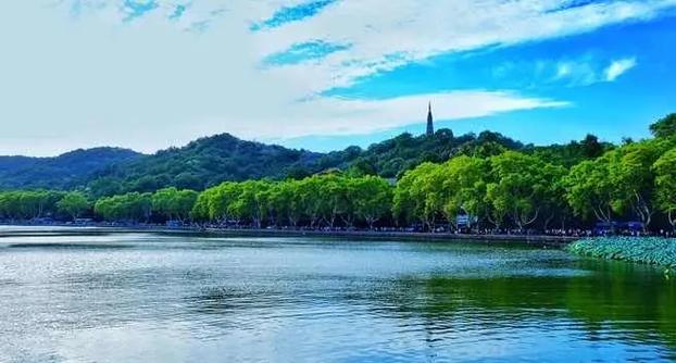 西湖景点的历史文化典故(西湖景点的历史文化典故有哪些)-第4张图片-文史 西湖景点的历史文化典故(西湖景点的历史文化典故有哪些)-第4张图片-文史